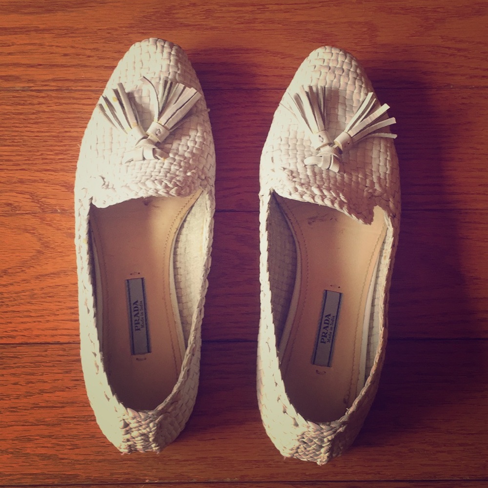 White loafers size 37